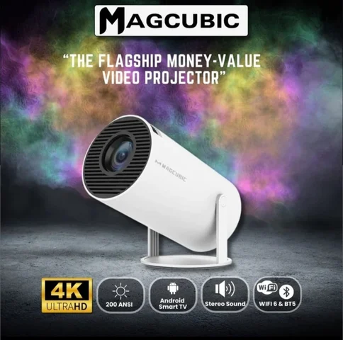 CineMate® Smart Projector